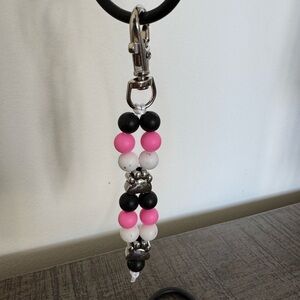 Paw Print Keychain - NWOT